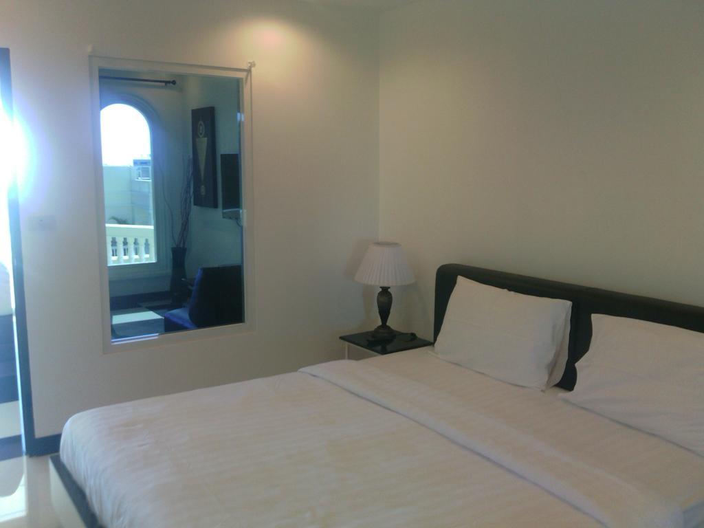 Eden Resort Karon Habitación foto